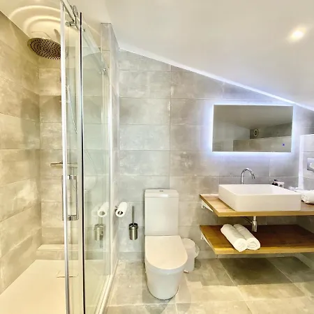 Le Provence - Restaurant Le Styx 3*