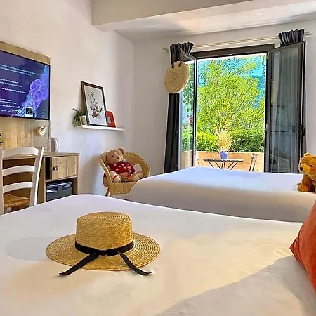 מלון Le Provence - Restaurant Le Styx 3*
