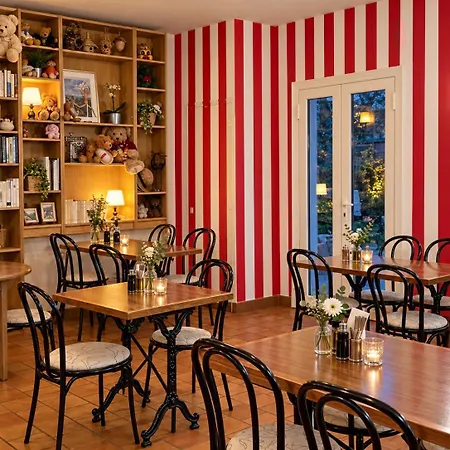 Le Provence - Restaurant Le Styx Hotel 3*